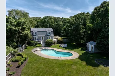 13 Harbor Acres Ln, Mattapoisett, MA 02739 - Photo 16