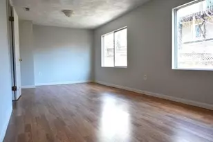 287 Alewife Brook Pkwy, Somerville, MA 02144 - Photo 18