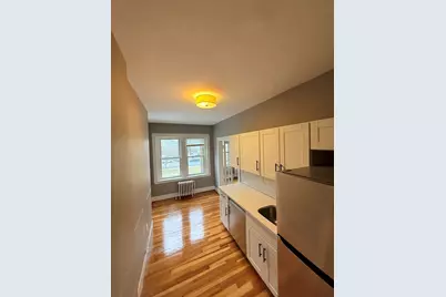 840 Massachusetts Ave #25, Arlington, MA 02476 - Photo 2