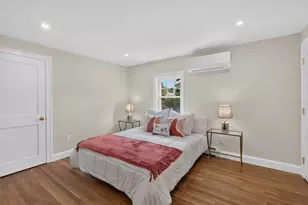 24-1/2 N Central St, Peabody, MA 01960 - Photo 12