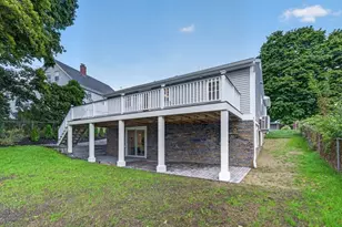 24-1/2 N Central St, Peabody, MA 01960 - Photo 30
