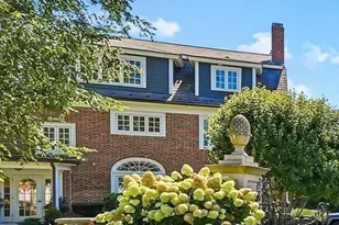 221 Worcester Ln, Waltham, MA 02451 - Photo 34