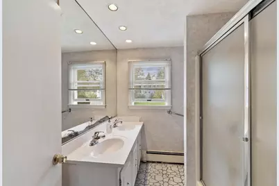 145 Baldwin Ave, Framingham, MA 01701 - Photo 16