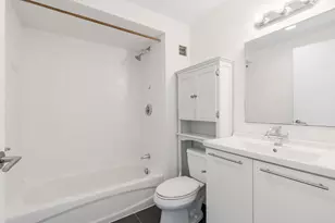 1 Earhart St, Cambridge, MA 02141 - Photo 12