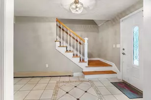 1236 Woonsocket Hill Rd, North Smithfield, RI 02896 - Photo 14