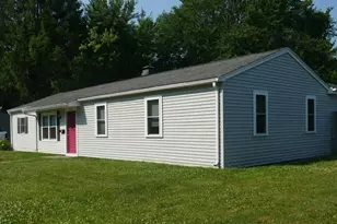 62 Homeland Dr, Whitman, MA 02382 - Photo 2