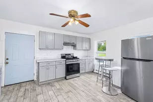 97 Eastern Ave, Worcester, MA 01605 - Photo 2
