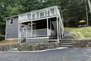89 Westwood Dr, Sturbridge, MA 01566 - Photo 2