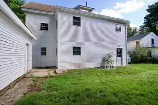 11-13 Webb Ct, Ware, MA 01082 - Photo 4