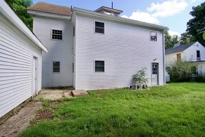 11-13 Webb Ct, Ware, MA 01082 - Photo 4