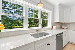 6 Collins Way, Fairhaven, MA 02719 - Photo 16