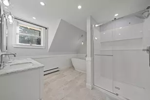 42 Chase St, Danvers, MA 01923 - Photo 20