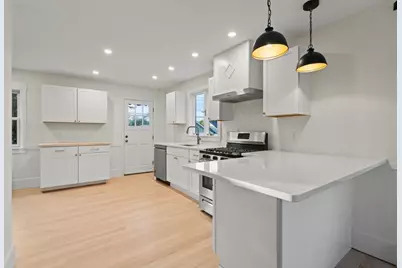42 Chase Street, Danvers, MA 01923 - Photo 12