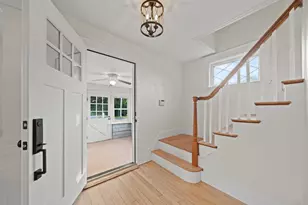 42 Chase St, Danvers, MA 01923 - Photo 4