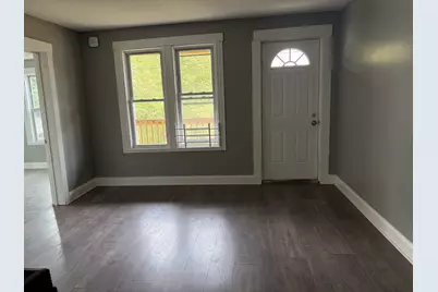 9 Henry St, Southbridge, MA 01550 - Photo 10