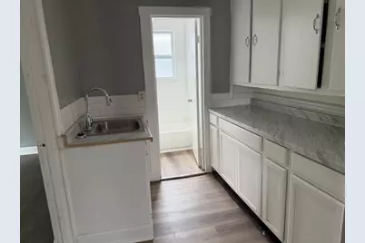 9 Henry St, Southbridge, MA 01550 - Photo 6
