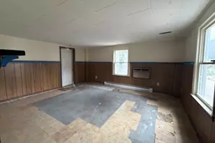 135-137 Elm St, Southbridge, MA 01550 - Photo 16