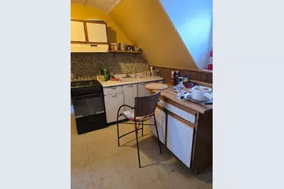 37 Bradley St #2, Somerville, MA 02145 - Photo 6