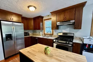 101 Cardinal Ln, Tyngsborough, MA 01879 - Photo 8