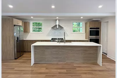 110 Edgell Rd #110, Framingham, MA 01701 - Photo 10