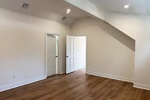 110 Edgell Rd, Framingham, MA 01701 - Photo 24