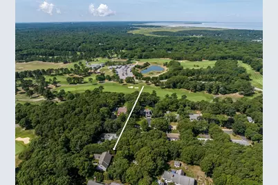 8 Macandrew Dr, Dennis, MA 02638 - Photo 4
