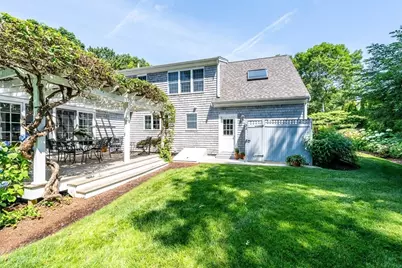8 Macandrew Dr, Dennis, MA 02638 - Photo 6