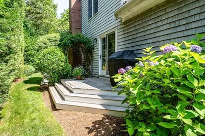 8 Macandrew Dr, Dennis, MA 02638 - Photo 12
