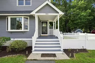 901 Sandy Ln, Wilmington, MA 01887 - Photo 1