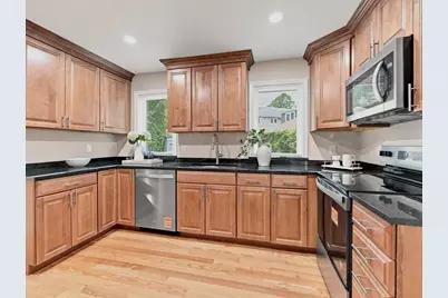 112 Payson #1, Belmont, MA 02478 - Photo 20