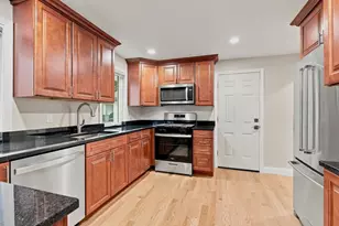 114 Payson Rd, Belmont, MA 02478 - Photo 10