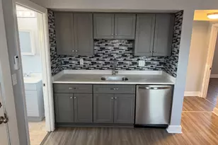 74 Ellis St, Brockton, MA 02301 - Photo 2