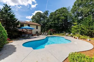 39 Elm St, Auburn, MA 01501 - Photo 4
