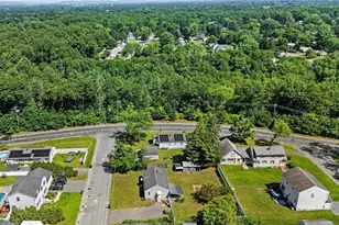 133 Denwall Dr, Springfield, MA 01119 - Photo 24
