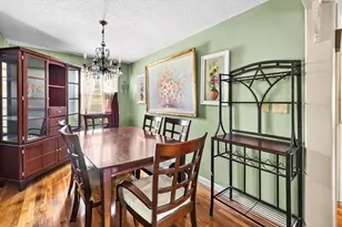 133 Denwall Dr, Springfield, MA 01119 - Photo 12