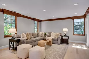 72 Beverly Rd, Brookline, MA 02467 - Photo 18
