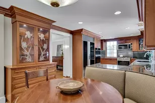 72 Beverly Rd, Brookline, MA 02467 - Photo 12