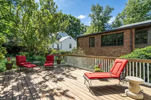 72 Beverly Rd, Brookline, MA 02467 - Photo 38