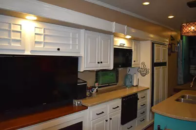 33-35 Wareham #55, Carver, MA 02330 - Photo 8