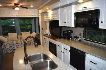 33-35 Wareham #55, Carver, MA 02330 - Photo 10