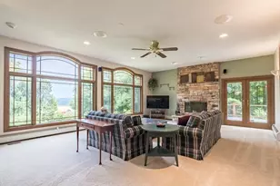 82 Mountain View Dr, Belchertown, MA 01007 - Photo 24
