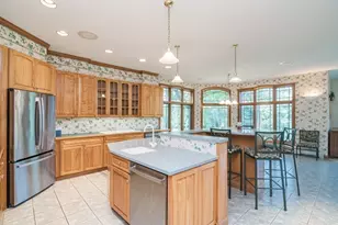 82 Mountain View Dr, Belchertown, MA 01007 - Photo 18