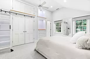 151 Oakland St, Wellesley, MA 02481 - Photo 22