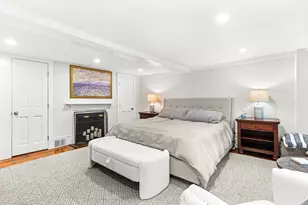 151 Oakland St, Wellesley, MA 02481 - Photo 26