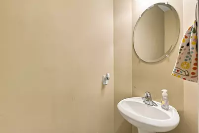 18 Daffodil Ct #18, Grafton, MA 01560 - Photo 18
