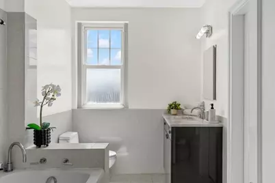 47 Alton Pl #3, Brookline, MA 02446 - Photo 16