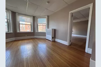 879 Beacon St #21, Boston, MA 02215 - Photo 12
