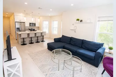 3 Evergreen Ave #3, Somerville, MA 02145 - Photo 4