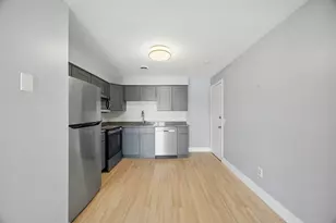 244 Mt Vernon St, Lawrence, MA 01843 - Photo 8