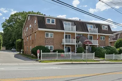 244 Mount Vernon St #9, Lawrence, MA 01843 - Photo 1